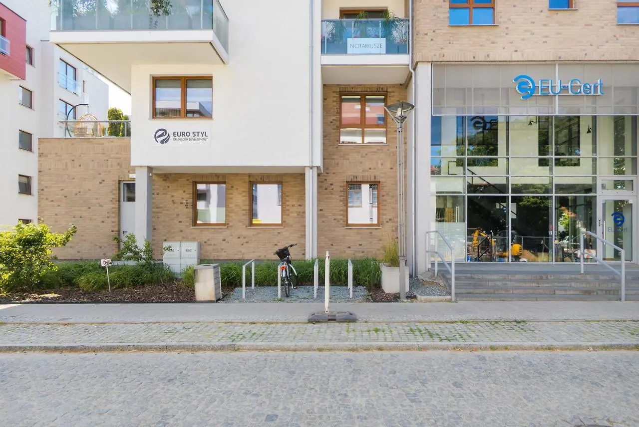 Garnizon Apartment For 6 Guests With Parking & Balcony By Noclegi Renters Gdańsk Polska